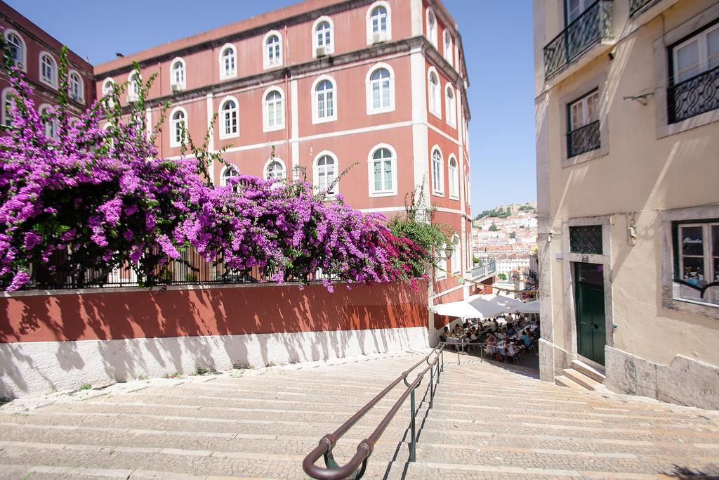 Apartment Loving Chiado