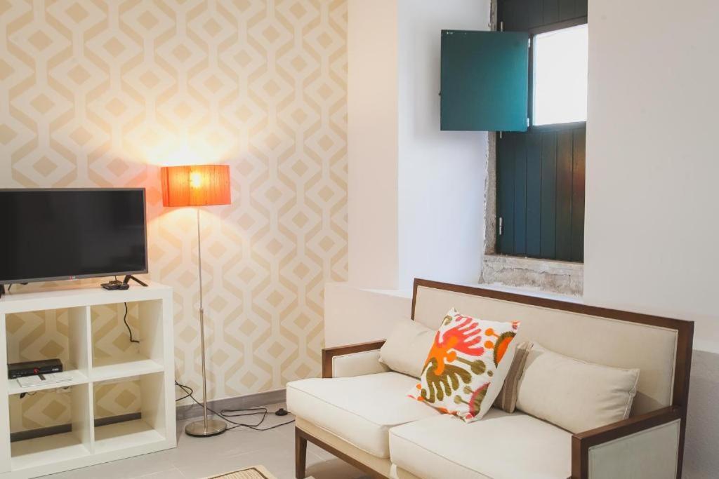 Loving Chiado Apartment Lisbon
